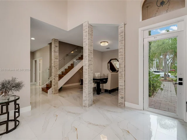 1710 NE 37th Pl, Homestead FL 33033