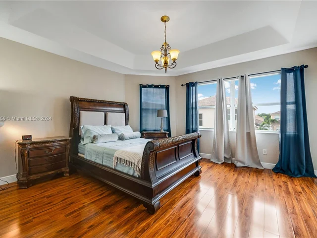 1710 NE 37th Pl, Homestead FL 33033