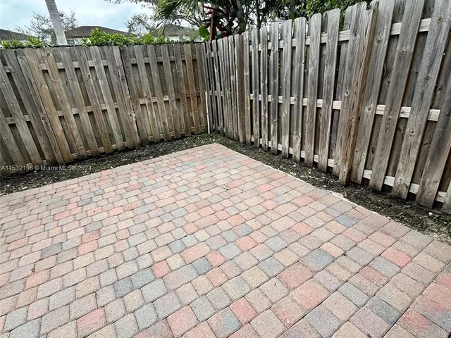 11958 SW 151st Ave # 11958, Miami FL 33196