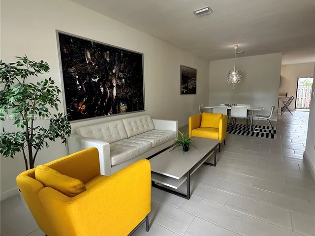 11958 SW 151st Ave # 11958, Miami FL 33196