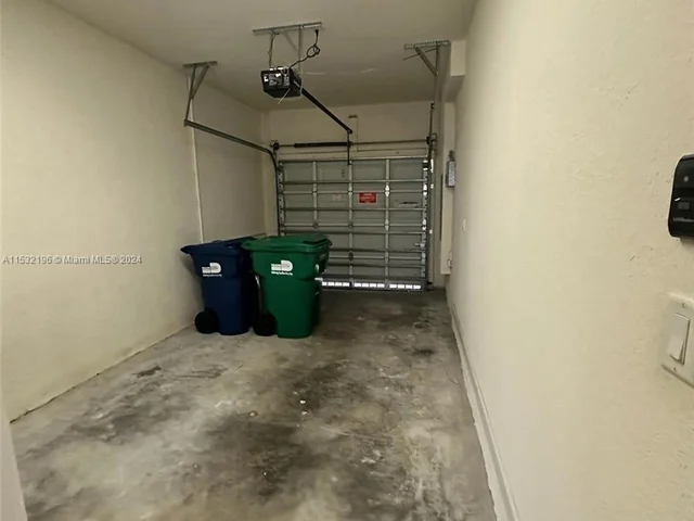 11958 SW 151st Ave # 11958, Miami FL 33196