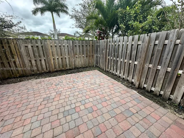 11958 SW 151st Ave # 11958, Miami FL 33196