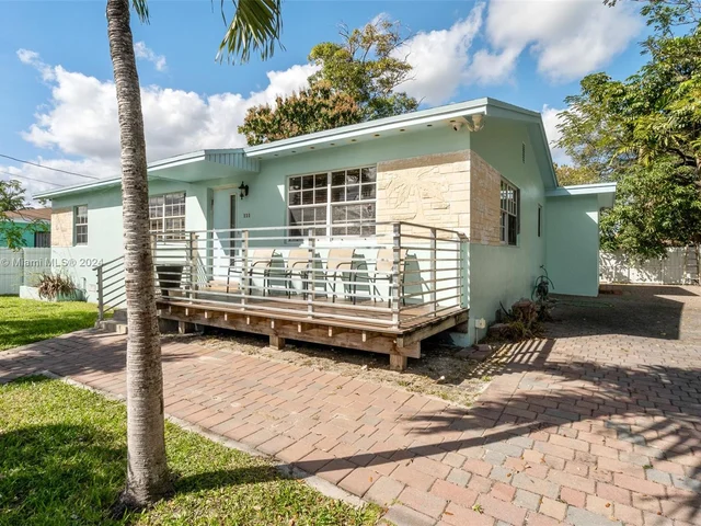 111 NE 68th Ter # 111, Miami FL 33138