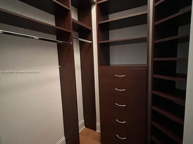 20000 E Country Club Dr # 110, Aventura FL 33180