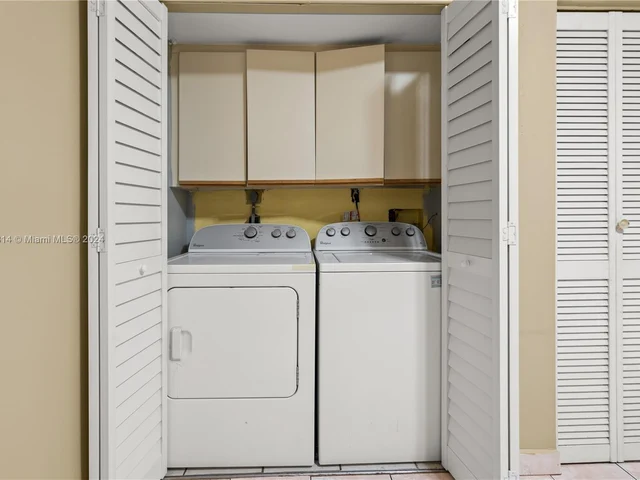 6417 NW 192nd Ter, Hialeah FL 33015