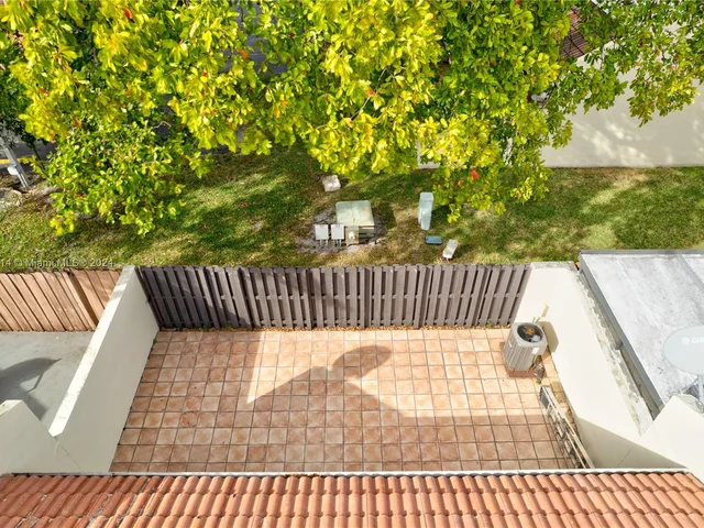 6417 NW 192nd Ter, Hialeah FL 33015