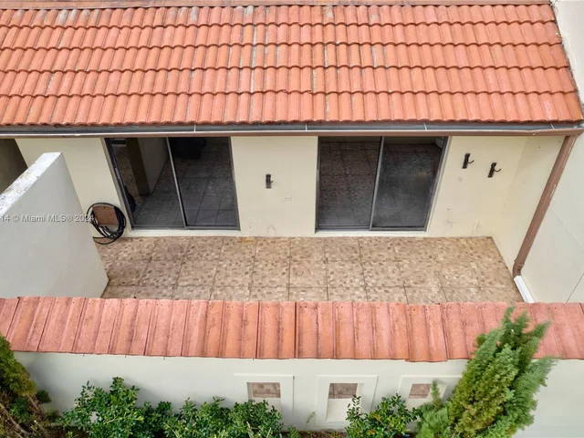 6417 NW 192nd Ter, Hialeah FL 33015