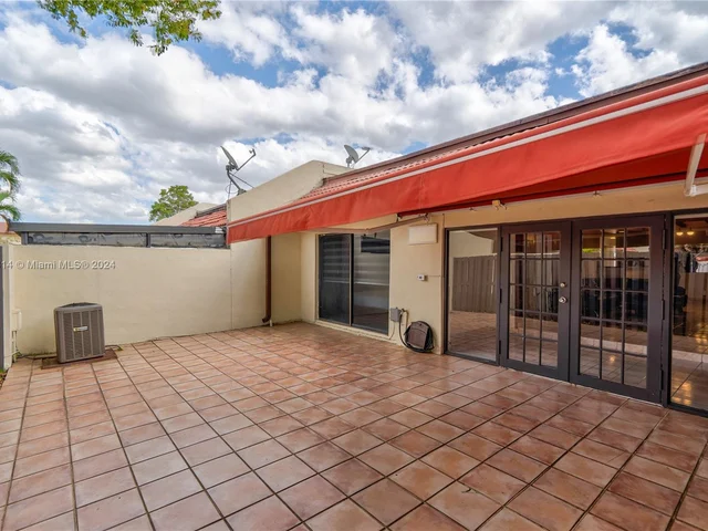 6417 NW 192nd Ter, Hialeah FL 33015