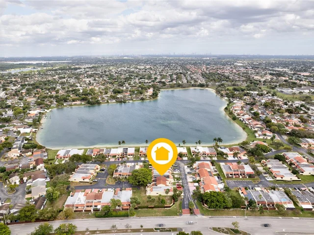 6417 NW 192nd Ter, Hialeah FL 33015