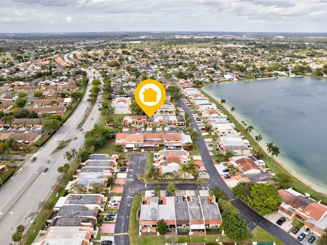 6417 NW 192nd Ter, Hialeah FL 33015