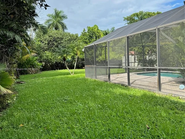 331 N Biscayne River Dr, Miami FL 33169