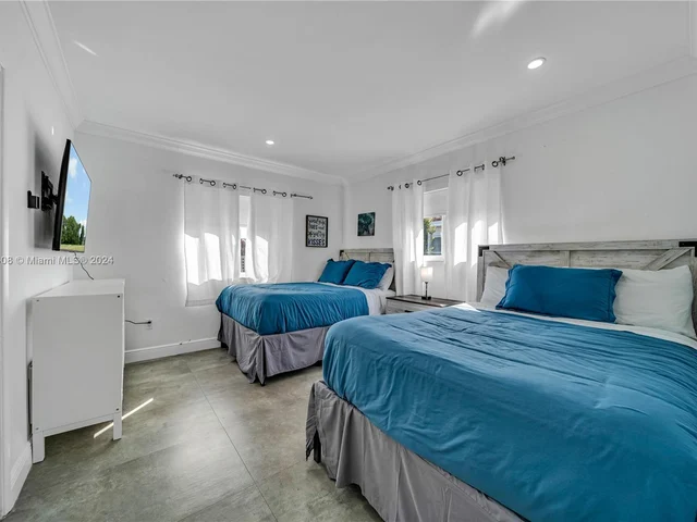 7521 Bounty Ave # 7521, North Bay Village FL 33141