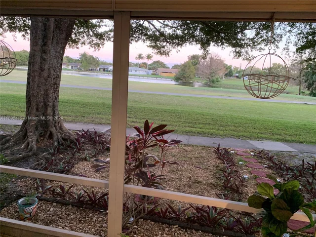 9080 Lime Bay Blvd # 109, Tamarac FL 33321