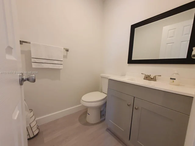 321 Flanders G # 321, Delray Beach FL 33484