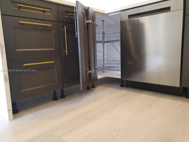 321 Flanders G # 321, Delray Beach FL 33484