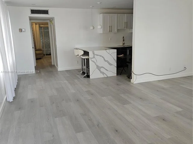 321 Flanders G # 321, Delray Beach FL 33484