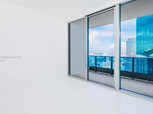 200 Biscayne Boulevard Way # 4811, Miami FL 33131