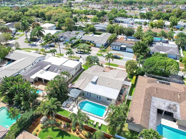 3721 N 54th Ave, Hollywood FL 33021