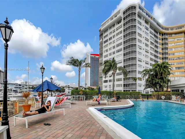 100 Golden Isles Dr # 114, Hallandale Beach FL 33009