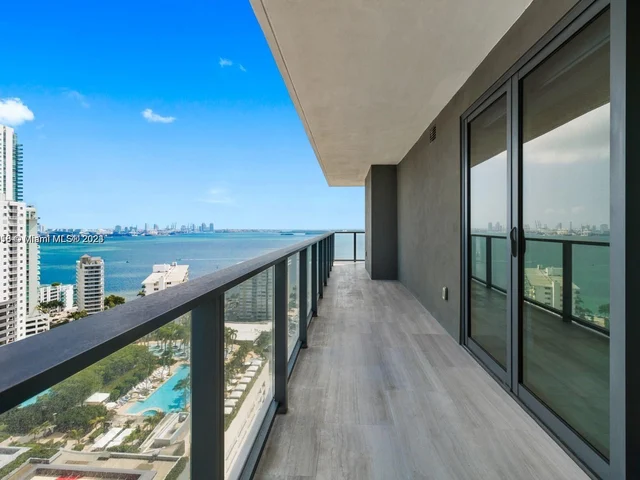 1451 Brickell Ave # 2401, Miami FL 33131