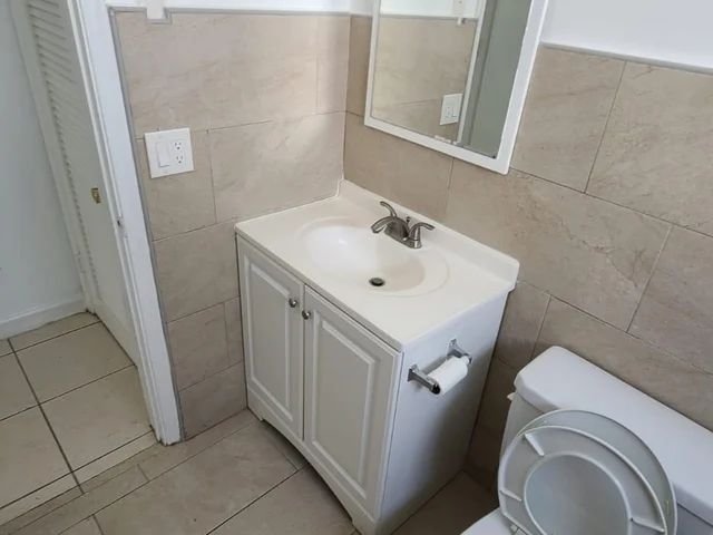 3856 S Cir Dr # 5, Hollywood FL 33021