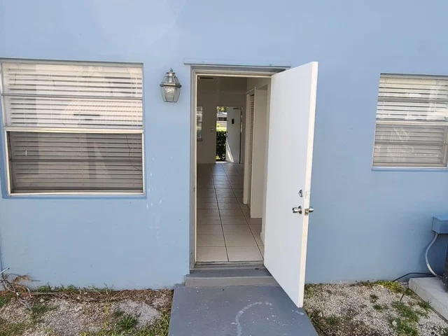 3856 S Cir Dr # 5, Hollywood FL 33021