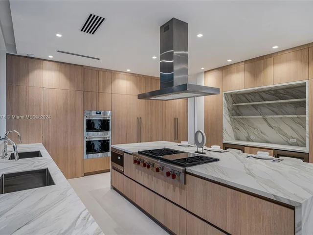 9056 Bay Drive, Surfside FL 33154