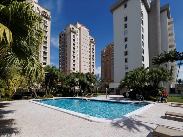 625 Biltmore Way # 203, Coral Gables FL 33134