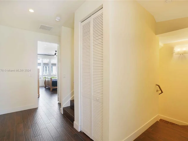 10418 NW 63rd Ter # 10418, Doral FL 33178