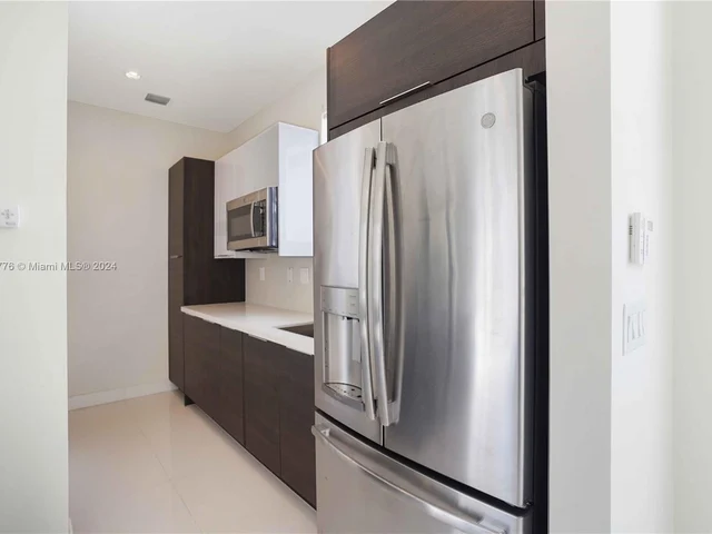 10418 NW 63rd Ter # 10418, Doral FL 33178