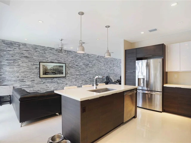 10418 NW 63rd Ter # 10418, Doral FL 33178