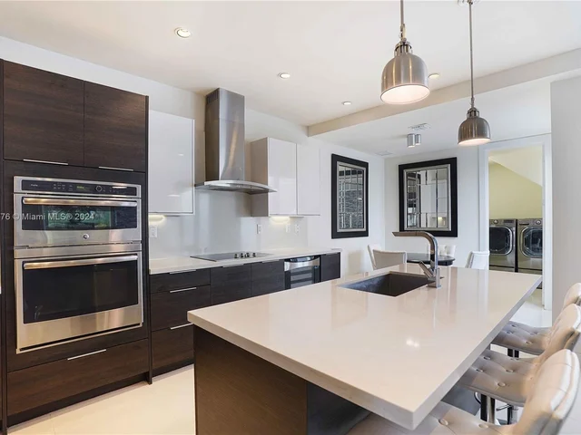 10418 NW 63rd Ter # 10418, Doral FL 33178