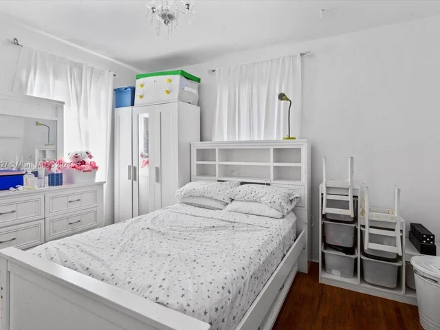 9508 Abbott Ave, Surfside FL 33154