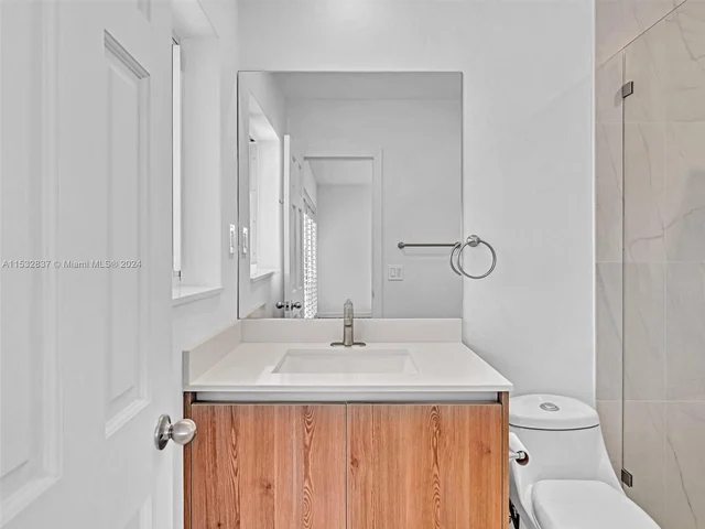 2642 Marion Dr, Fort Lauderdale FL 33316