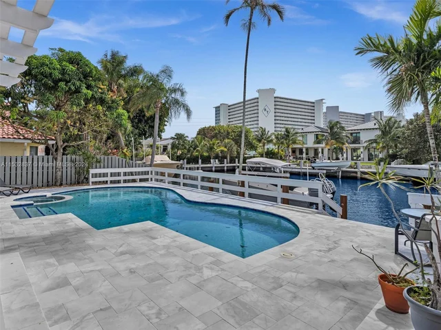 2642 Marion Dr, Fort Lauderdale FL 33316