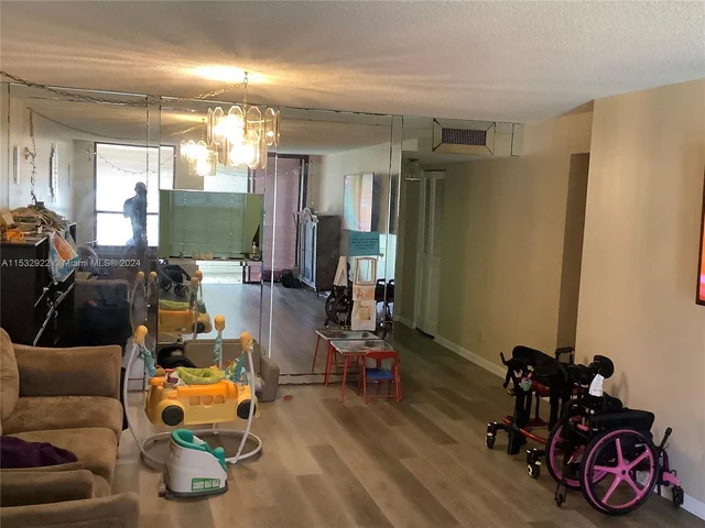 6451 N University Dr # 216, Tamarac FL 33321