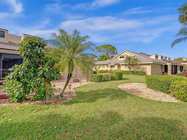 6876 Fountains Cir # 6876, Lake Worth FL 33467