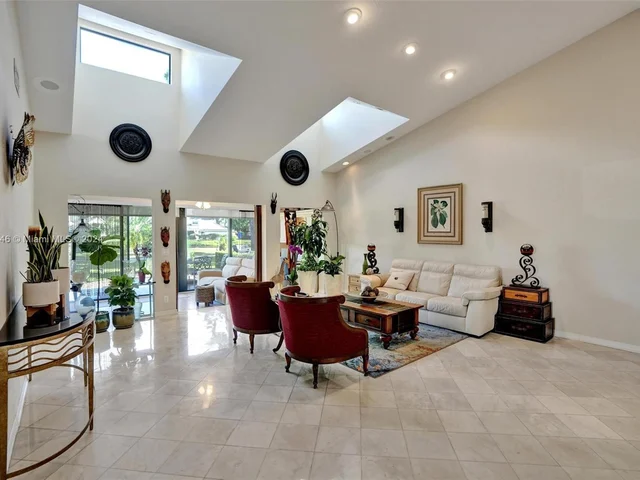 6876 Fountains Cir # 6876, Lake Worth FL 33467