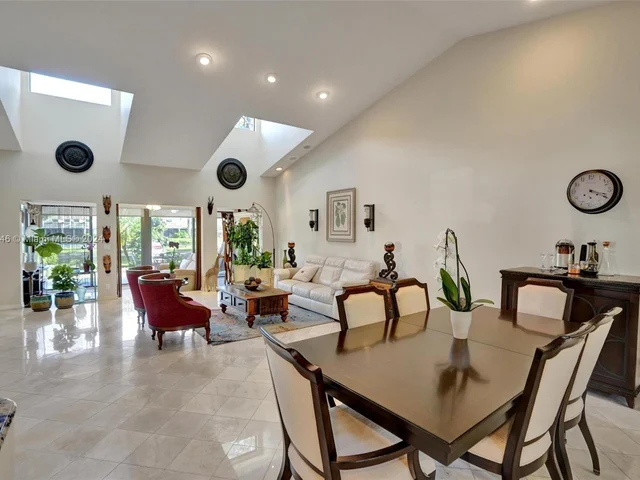 6876 Fountains Cir # 6876, Lake Worth FL 33467