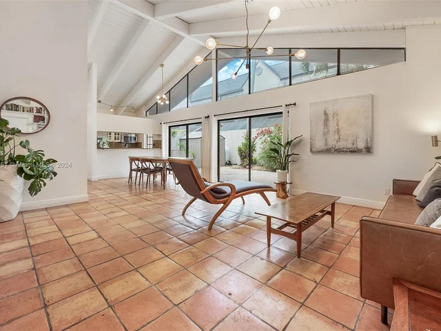 3154 Mary Street # 4, Miami FL 33133