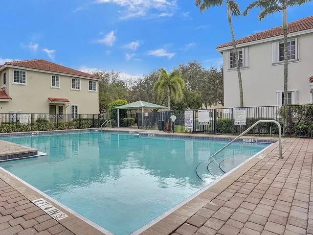 21001 NW 14th Pl # 145, Miami Gardens FL 33169
