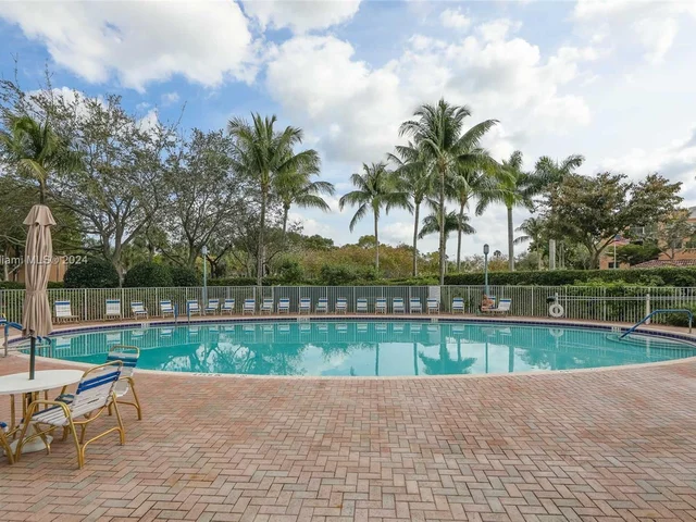 7725 Yardley Dr # 207, Tamarac FL 33321