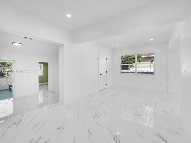 720 SW 60th Ave, Miami FL 33144