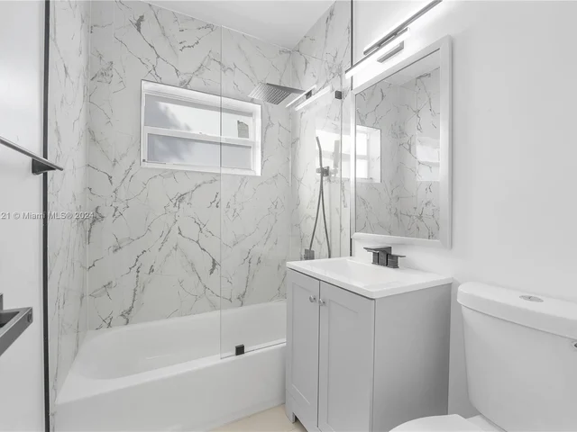 720 SW 60th Ave, Miami FL 33144