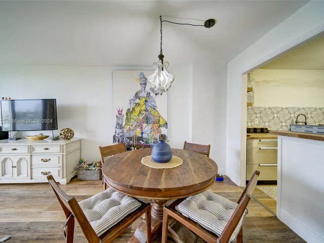 6900 Bay Dr # 4F, Miami Beach FL 33141