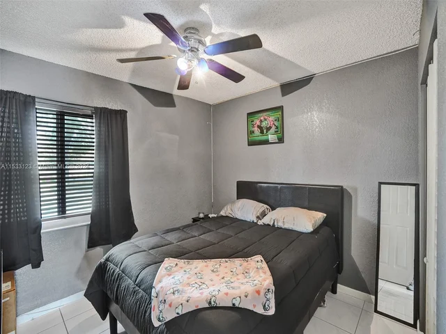 10800 NW 21st St, Sunrise FL 33322