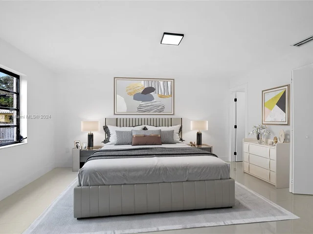 200 SE 7th St, Dania Beach FL 33004