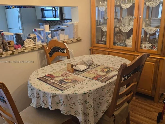 5590 Lakeside Dr # 102, Margate FL 33063