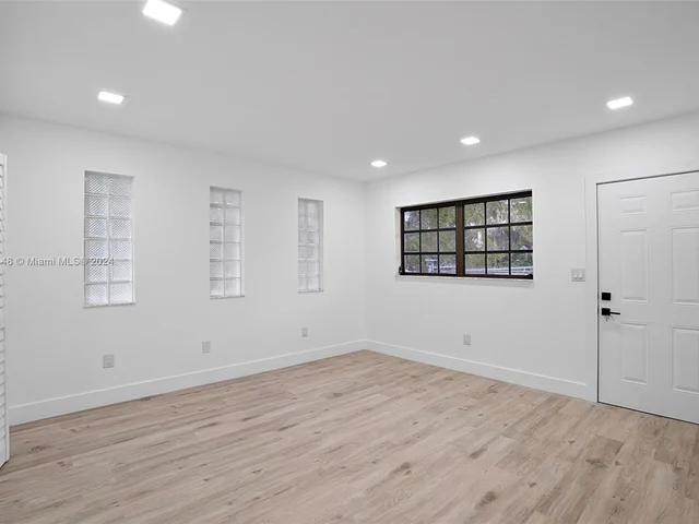 17020 SW 274th St, Homestead FL 33031