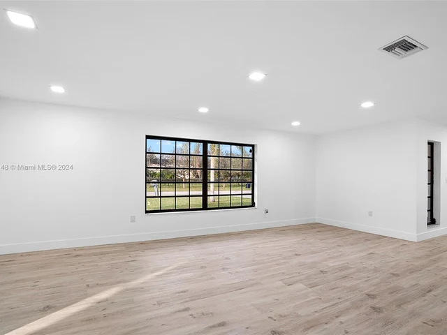 17020 SW 274th St, Homestead FL 33031